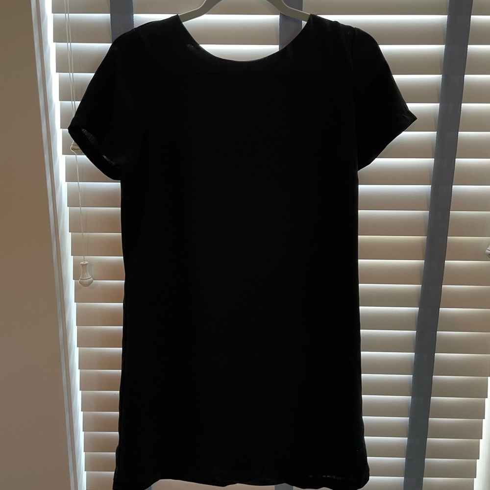 shift dress. Light for the summer and perfect for work